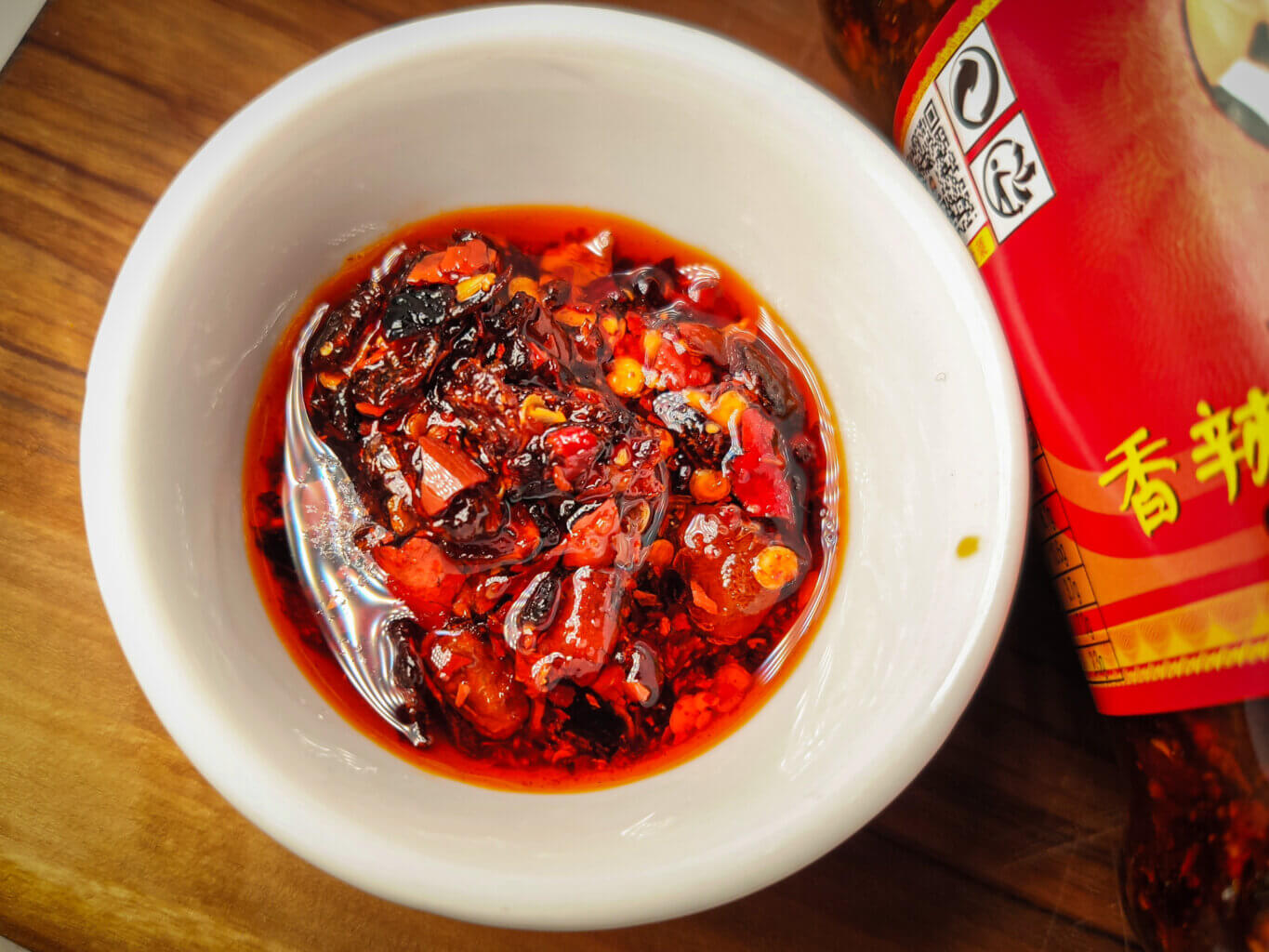 eatfire.de - Laoganma crispy chili in oil Chilisauce